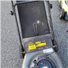 Image 8 : GAS PUSH MOWER