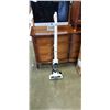 Image 1 : EUREKA 2 IN 1 CORDLESS VACUUM WORKING WITH CHARGE DOCK