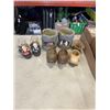 Image 2 : LARGE LOT OF NEW MAKE UP BRUSH HOLDERS