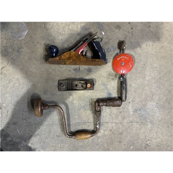 Lot of 4 Vintage Hand Tools Planers and Drill