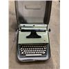 Image 1 : Remington 11 Typewriter With Carry Case