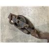 Image 2 : Vintage Wooden Rope / Chain Block