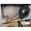 Image 2 : 2 Shelves. -2 hanging light fixtures, christmas / holiday lights, Ikea light fixtures