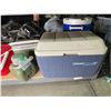 Image 2 : Shelf lot - Coolers, thermos's