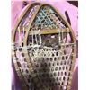Image 2 : Pair of snowshoes