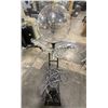 Image 2 : Upload - Sci-fi Antenna - Key piece from the show screen used
