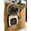Image 8 : Large group of assorted kitchenware - Panasonic microwave oven/ bowl noodles (past BBD)/ Cuisinart t