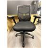 Image 3 : 3pc office furniture - Desk (5ft length x 30in depth x 29 1/2in height)/ chair & monitor stand