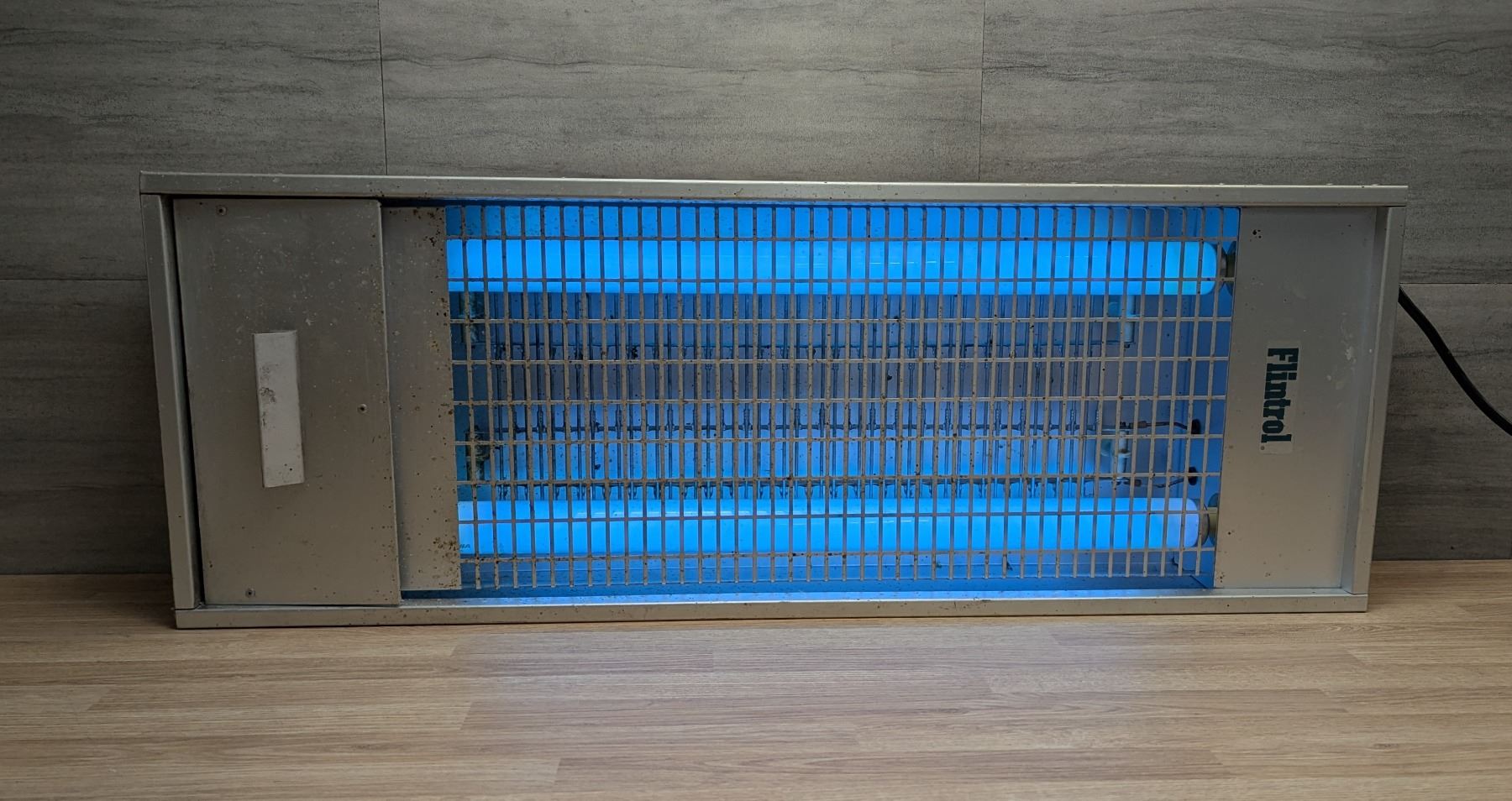 Frying Insect Control System | MR1-2/JM6