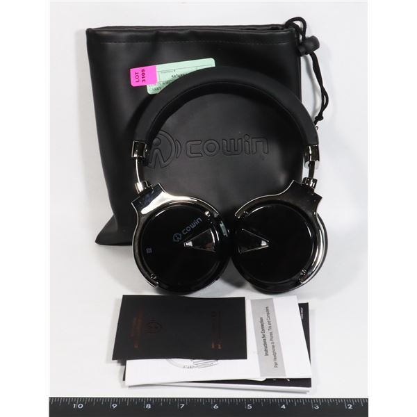COWIN WIRELESS HEADPHONES IN CARRY