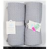 Image 1 : TWO NEW CLOUD ISLAND WAFFLE BLANKETS 30" X40"