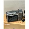 Image 5 : Canon Power Shot A720 IS Digital Camera 8.0 Mega pixels 6x Optical & Accessories as pictured