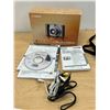 Image 7 : Canon Power Shot A720 IS Digital Camera 8.0 Mega pixels 6x Optical & Accessories as pictured