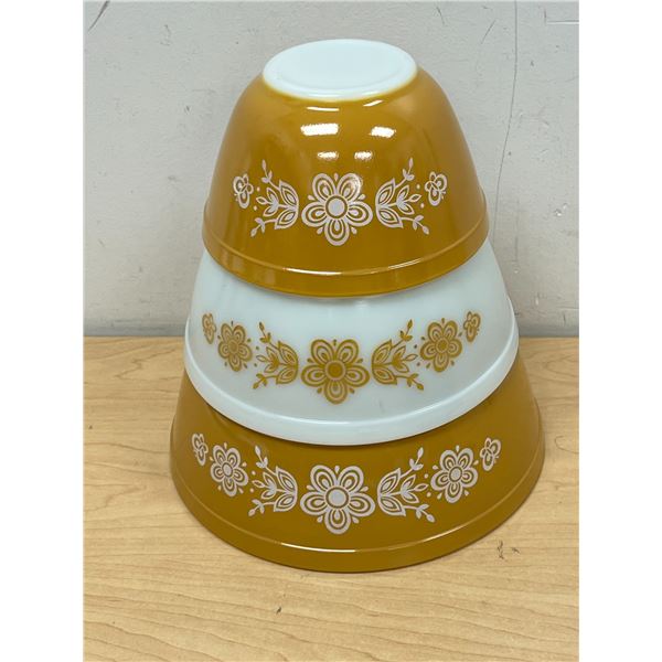 Minty Pyrex Gold Butterfly Nesting Mixing Bowl Set - Largest 2.5L