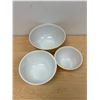 Image 4 : Minty Pyrex Gold Butterfly Nesting Mixing Bowl Set - Largest 2.5L
