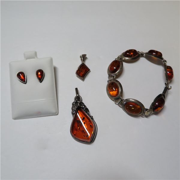 Gorgeous Sterling 925 & Amber Jewelery.  Includes bracelet, earrings & 2 pendants