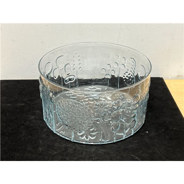 iittala Oiva Toikka Flora Glass Serving Bowl - larger - approx: 9.5"W 5"T