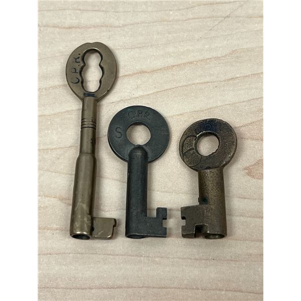 3 Different Canadian Pacific Railway CPR Brass Keys