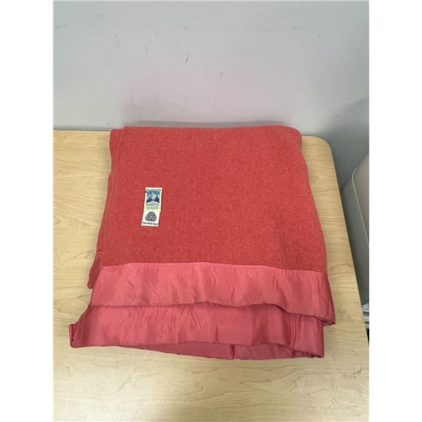 Pink Kenwood Pure Virgin Wool Blanket Approx: 85x75"