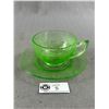 Image 2 : Beautiful Vintage Uranium Glass Cup & Saucer