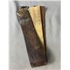 Image 2 : Antique Wagner Horsehair Strop & Straight Razor in Box