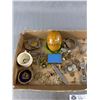 Image 2 : Vintage Collectible Tray Lot of Jewelry, Watches, etc