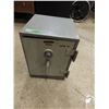 Image 1 : Small combination safe - combination available - no key for interior lock box
