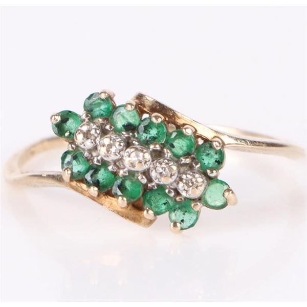 10K YELLOW GOLD EMERALD DIAMOND LADIES RING