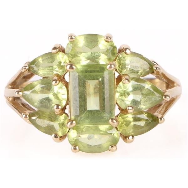 14K YELLOW GOLD GREEN PERIDOT LADIES RING