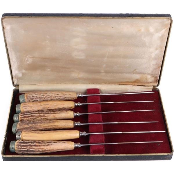 VINTAGE STAG DINNER KNIFE SET SOLINGEN GERMANY