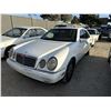 Image 1 : 1998 Mercedes-benz E-Class