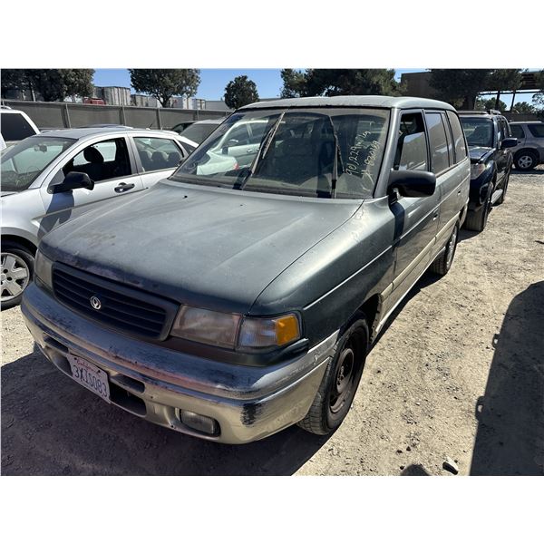 1997 Mazda MPV