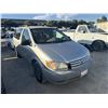 Image 2 : 2002 Toyota Sienna