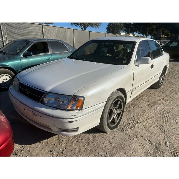 1999 Toyota Avalon