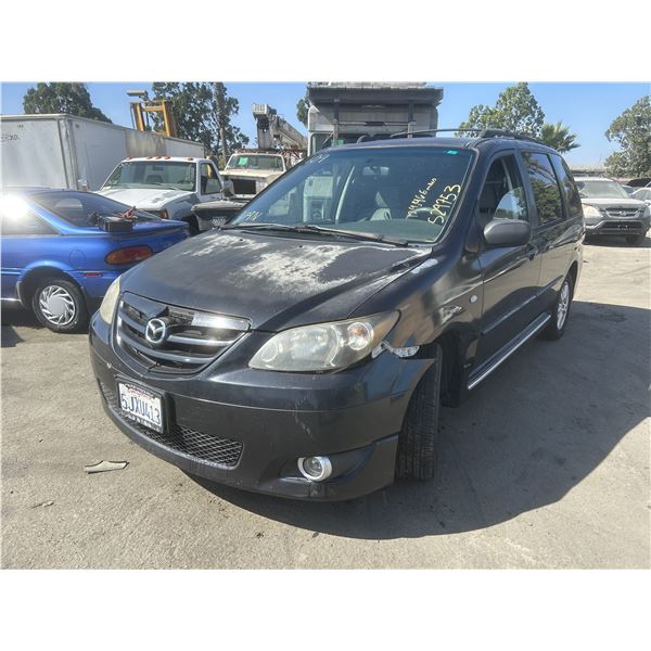 2004 Mazda MPV