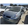Image 1 : 2004 Toyota Sienna