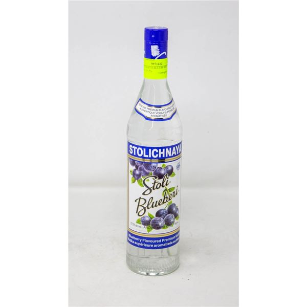 STOLICHNAYA BLUEBERRY VODKA (750 ML) 37.5%