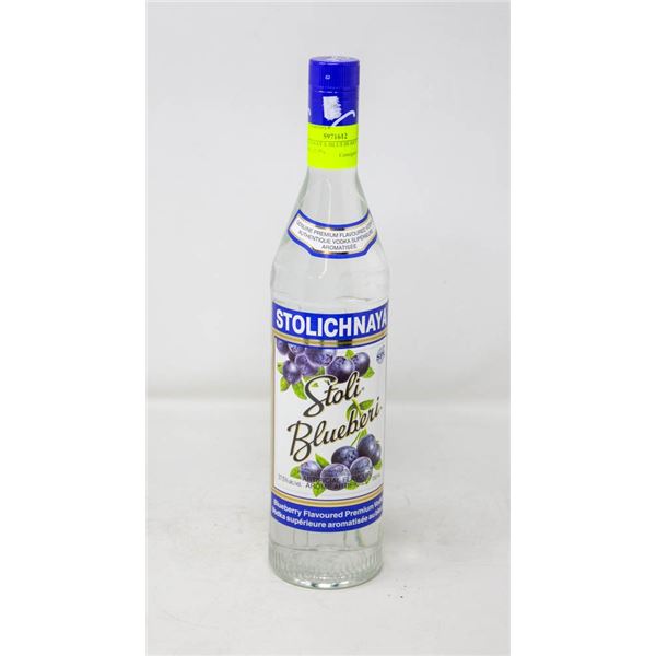 STOLICHNAYA BLUEBERRY VODKA (750 ML) 37.5%