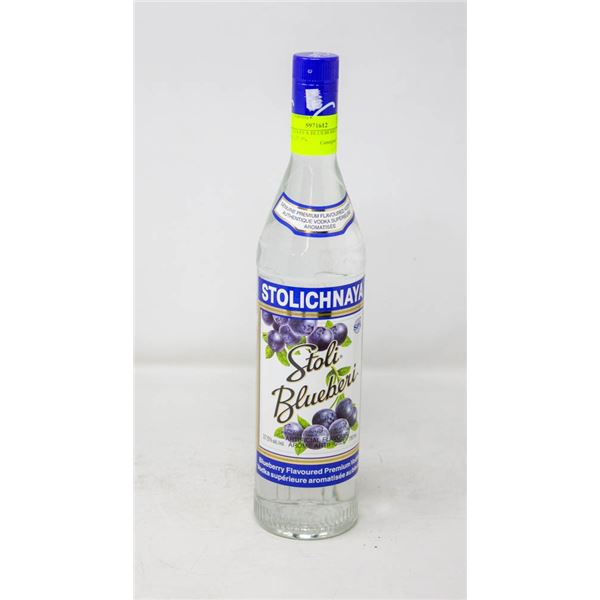 STOLICHNAYA BLUEBERRY VODKA (750 ML) 37.5%