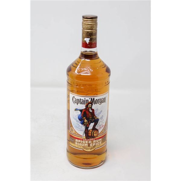 CAPTAINS MORGANS SPICED RUM 1.14L 35%