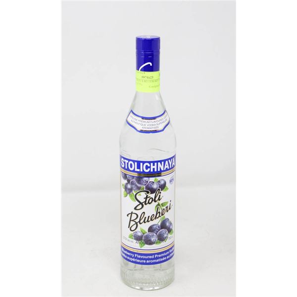 STOLICHNAYA BLUEBERRY VODKA (750 ML) 37.5%
