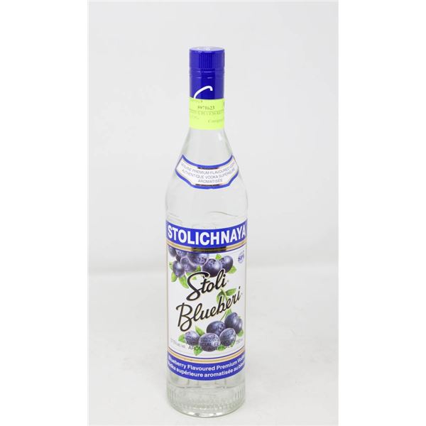 STOLICHNAYA BLUEBERRY VODKA (750 ML) 37.5%