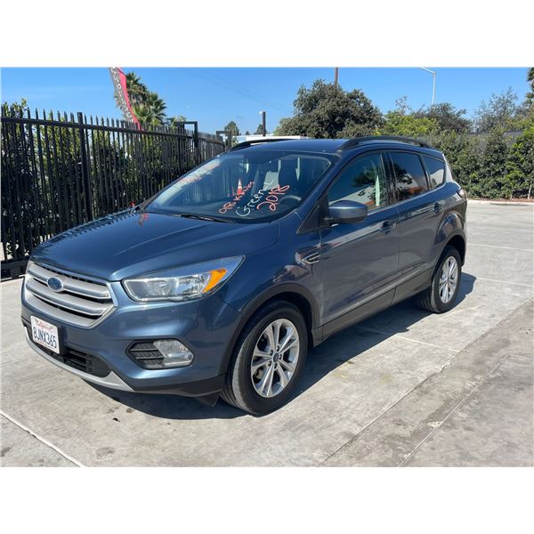 FORD ESCAPE 2018 T-2 DAYS