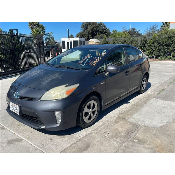 TOYT PRIUS 2013 T-DON - SMOG