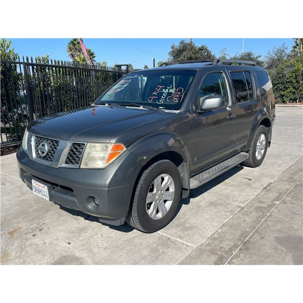 NISS PATHFINDER 2005 APP  DUP/T-DON