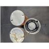 Image 3 : Vintage Motor Oil Cans