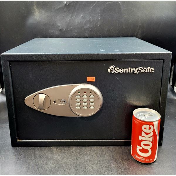 SentrySafe Pin Pad Safe