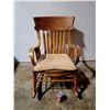 Image 1 : Antique Oak Rocking Chair