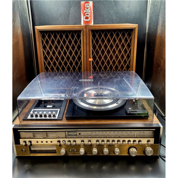 Vintage Lloyd's AM/FM Stereo 8-Track and Cassette Recorder/Record Player & Realistic Speakers