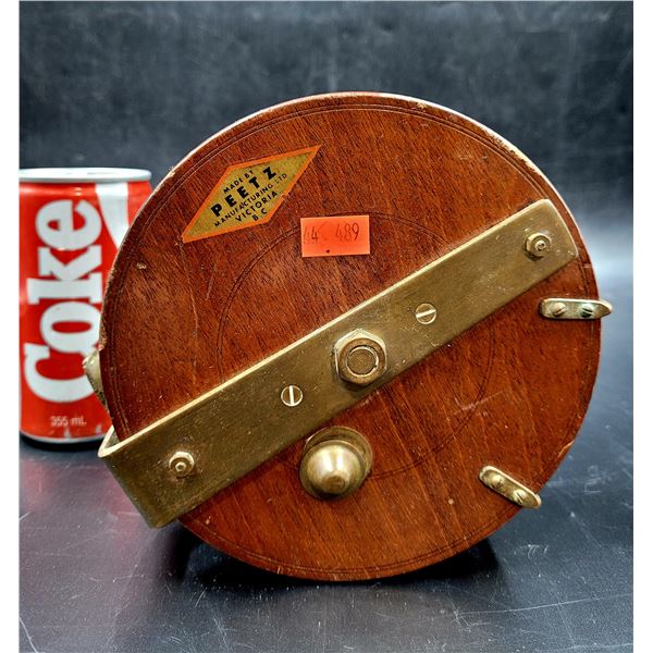 Vintage Peetz Wooden Fishing Reel Made in Victoria BC